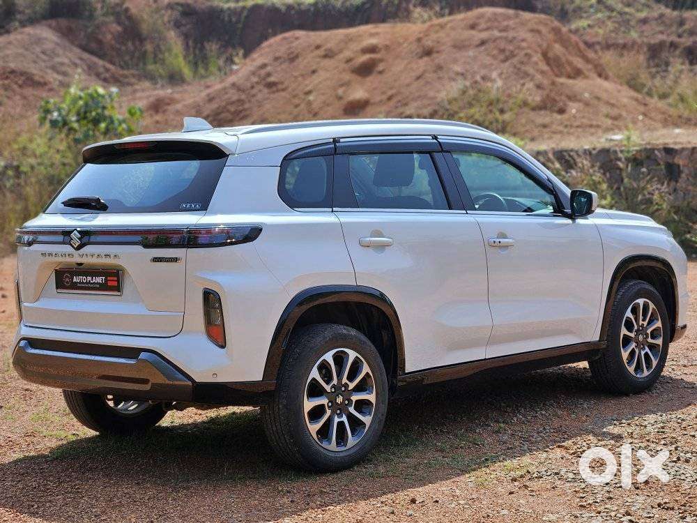 Maruti Suzuki Grand Vitara 1.5 Zeta Plus Intelligent Hybrid Ecvt, 20..