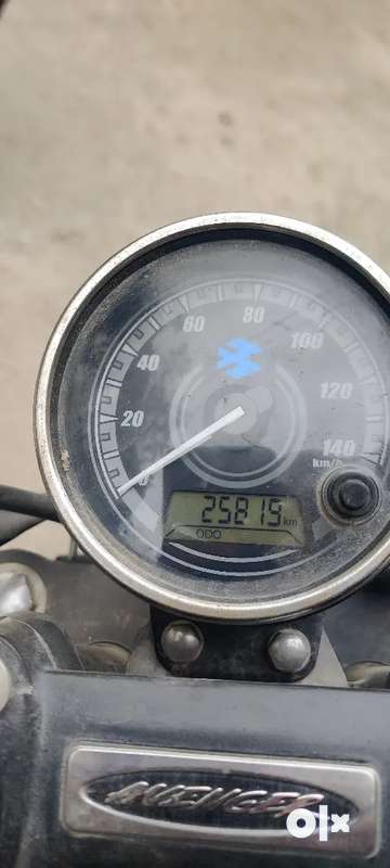 Used bajaj online avenger