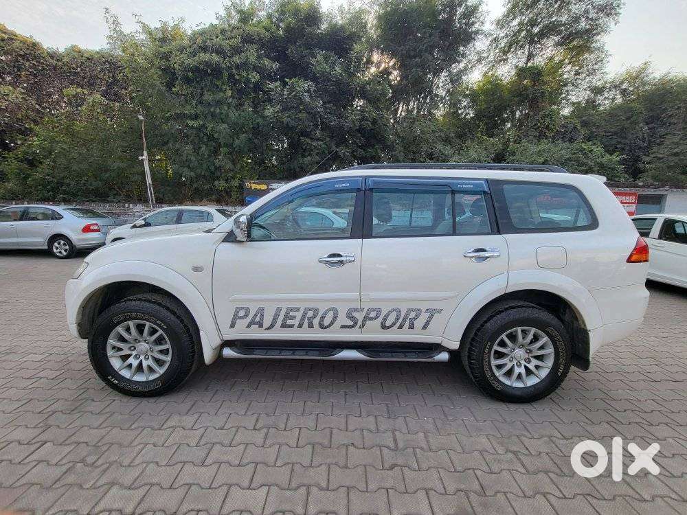 Mitsubishi Pajero Sport 2.5 Manual, 2014, Diesel