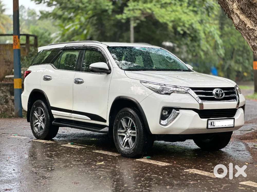 Toyota Fortuner 2020 Diesel Automatic 4x2 – Well Maintained