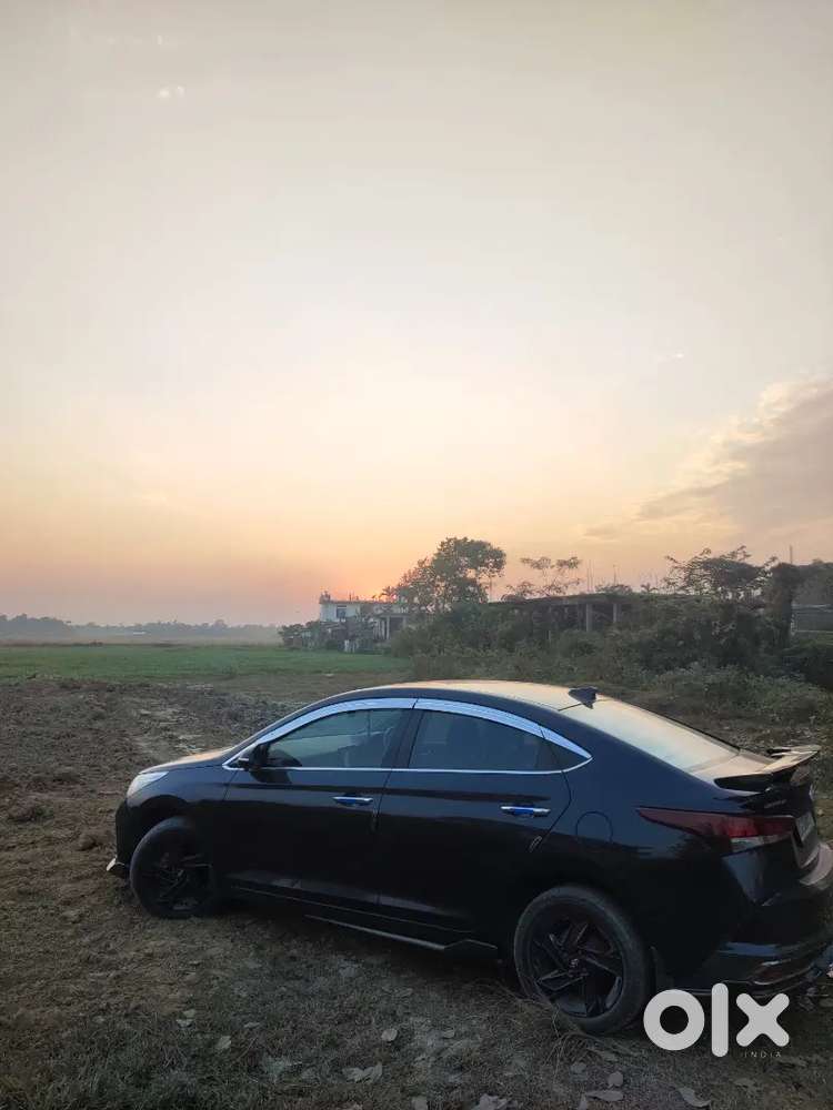 Hyundai New Verna 2022 Petrol Well Maintained