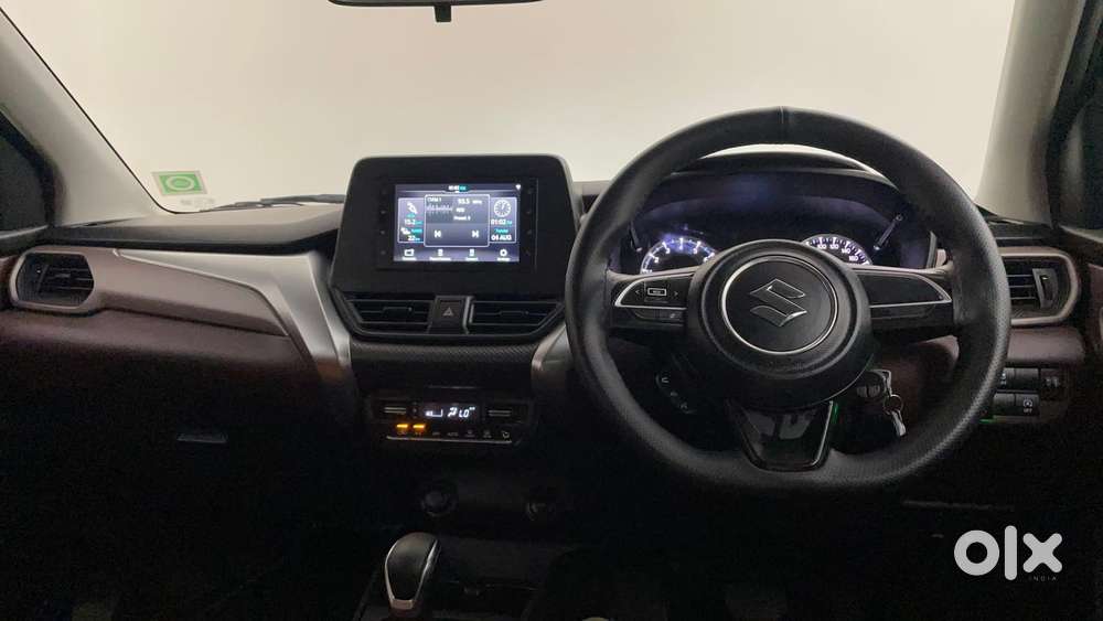 Maruti Suzuki Fronx Delta Plus 1.2l Ags, 2025, Petrol
