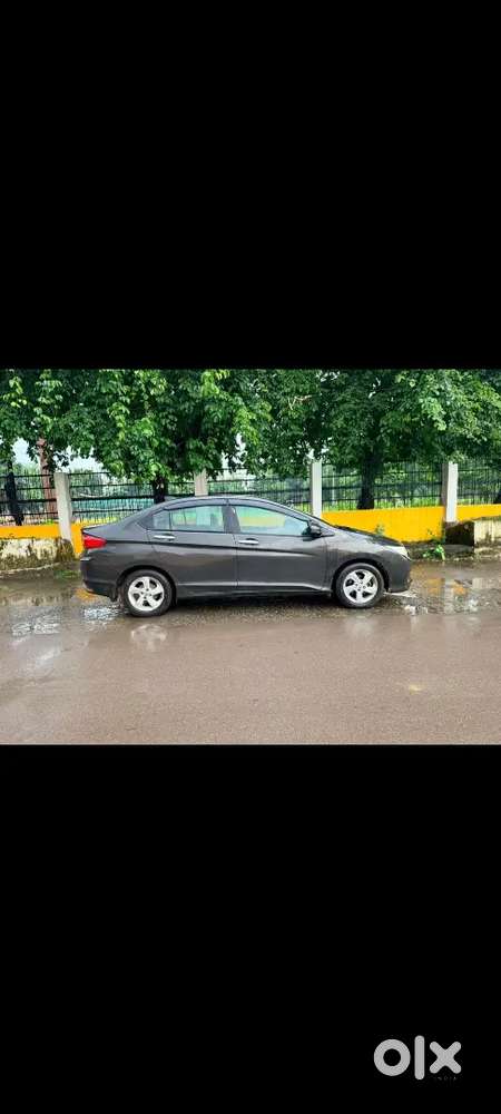 Honda City Petrol Automatic 2014 Sunroof Vx
