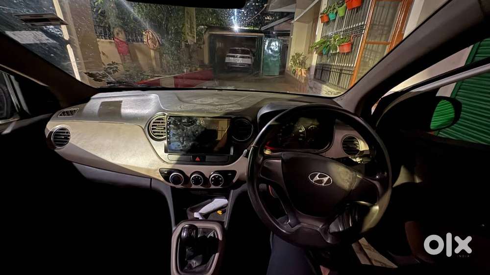 Hyundai Xcent 2016 Diesel Well Maintained