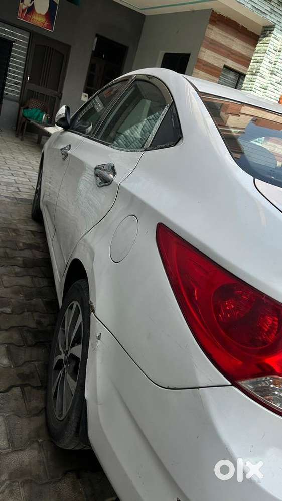 2013 Hyundai Diesel Manual 130000 Km Driven