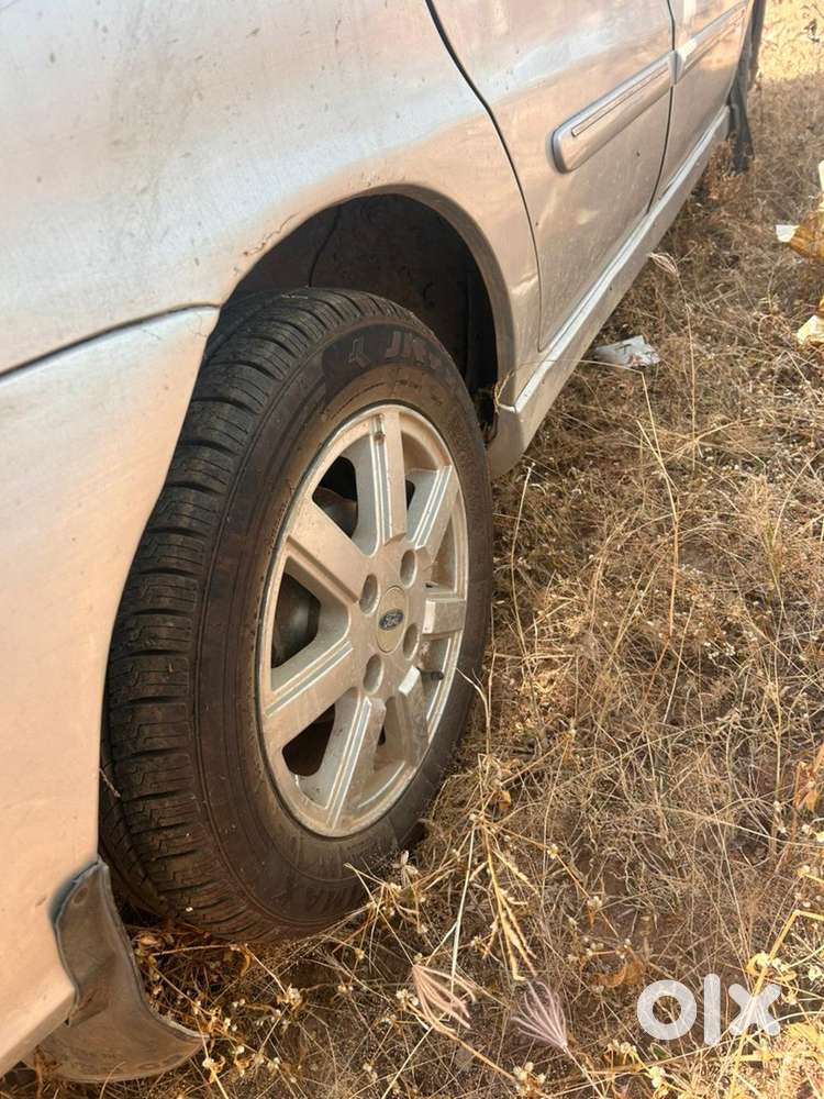 Tata Indigo Cs 2009 Diesel 80000 Km Driven