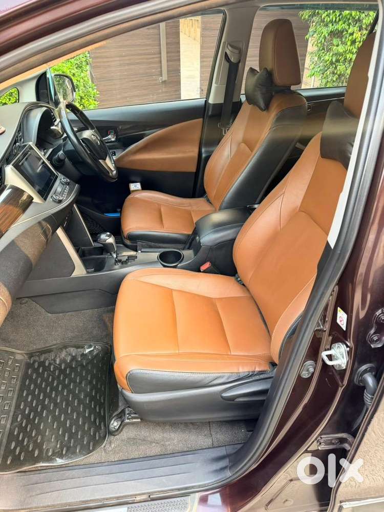 Toyota Innova Crysta 2017 Petrol 115000 Km Driven