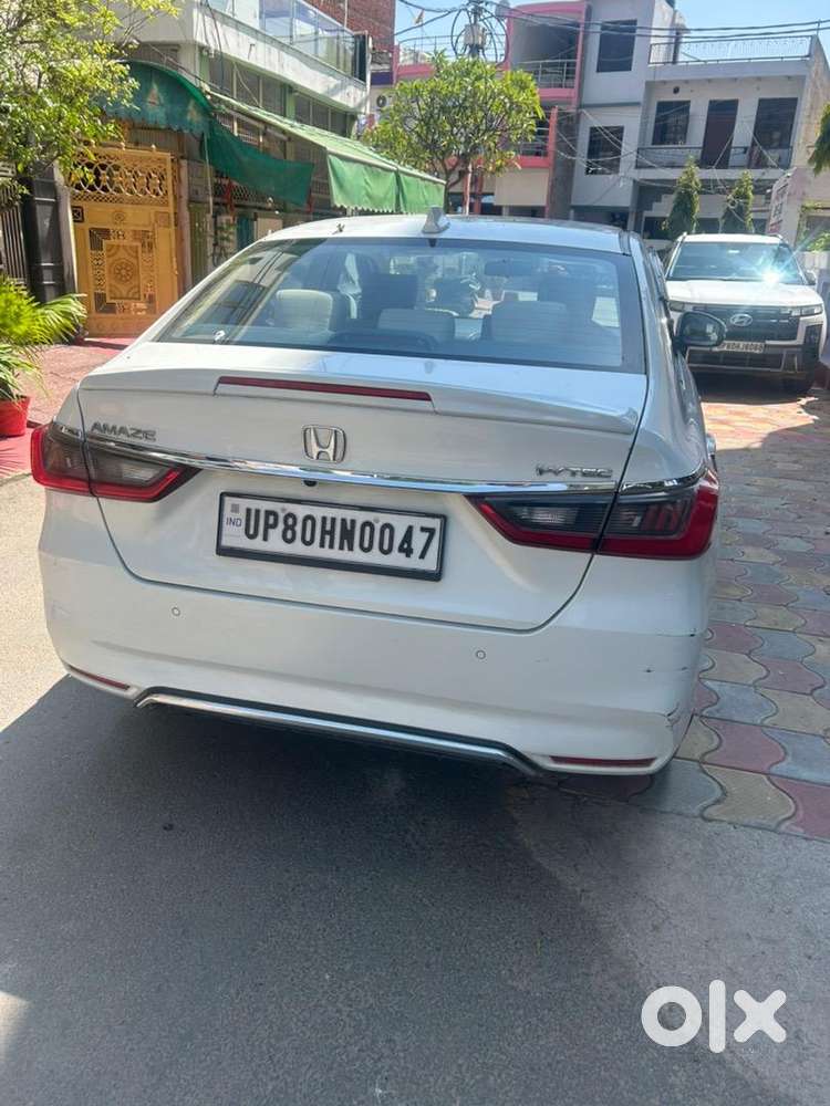 Honda Amaze 2nd Gen 2025 Petrol 4500 Km Driven