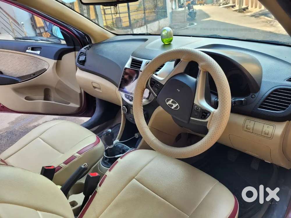 Hyundai Verna Crdi 2013 Model
