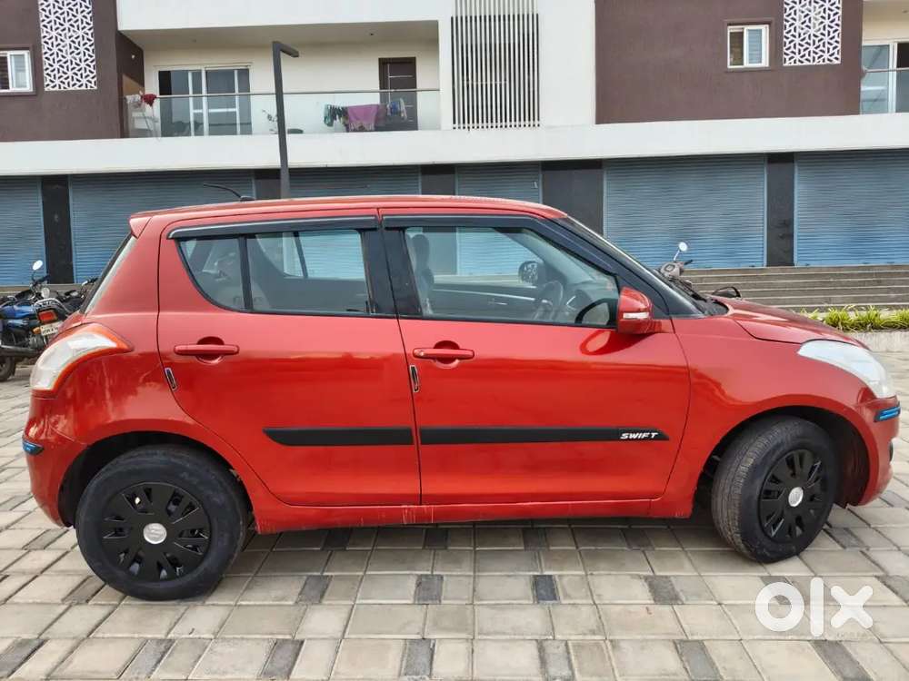 Maruti Suzuki Swift 2013 Petrol 116000 Km Driven
