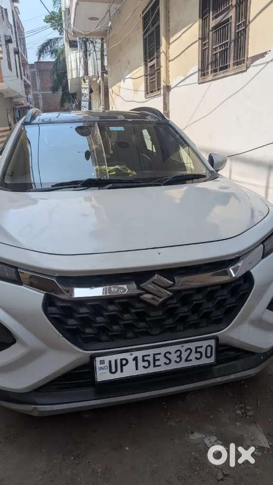 Maruti Suzuki Fronx 2025 Petrol 37000 Km Driven