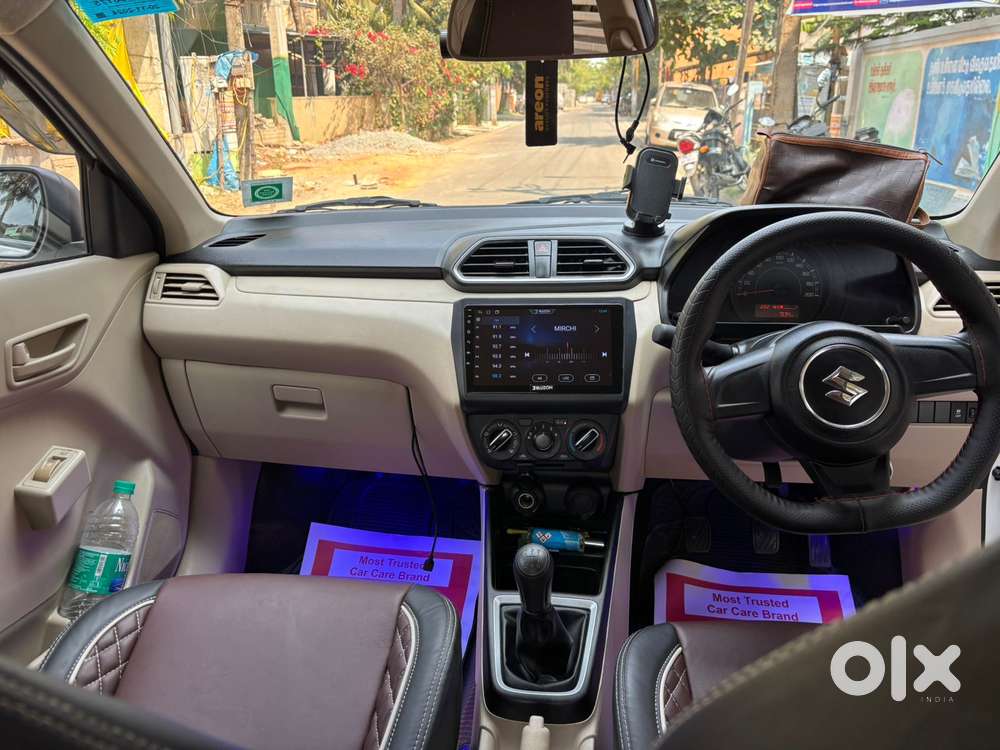 Maruti Suzuki Swift Dzire Vxi Optional, 2025, Petrol