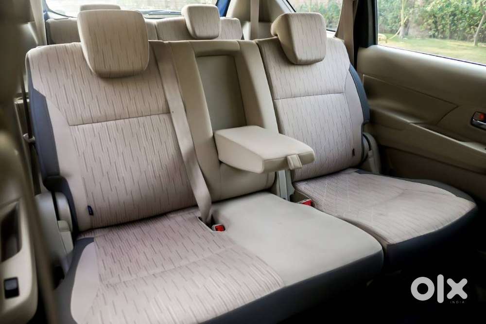 Toyota Rumion V At, 2023, Petrol
