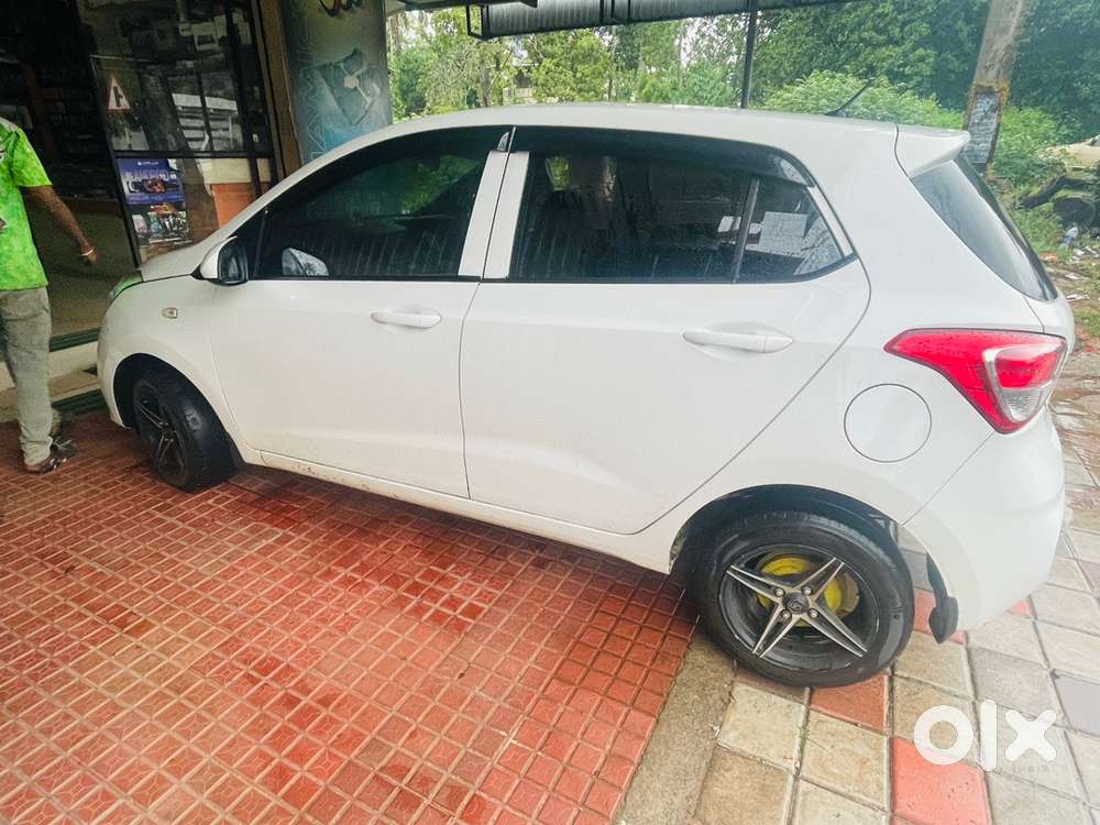Hyundai Grand I10 2018 Petrol Magna