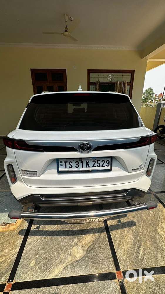 Toyota Urban Cruiser Hyryder 2023 Petrol 21242 Km Driven