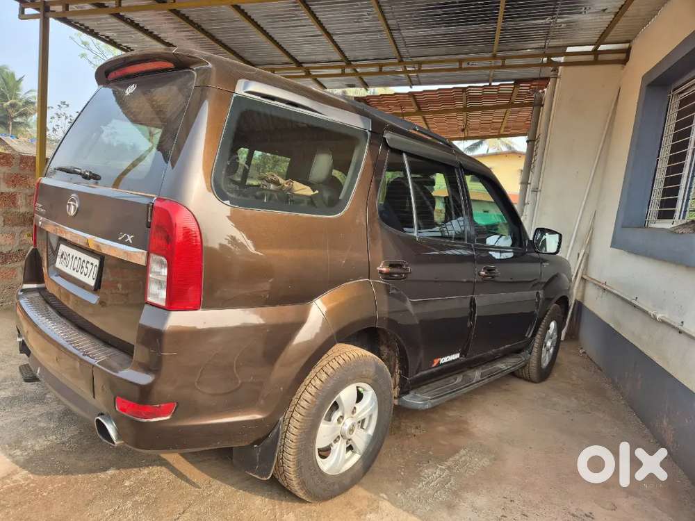 Car Has 6 Speed Gear Full Tight Condition