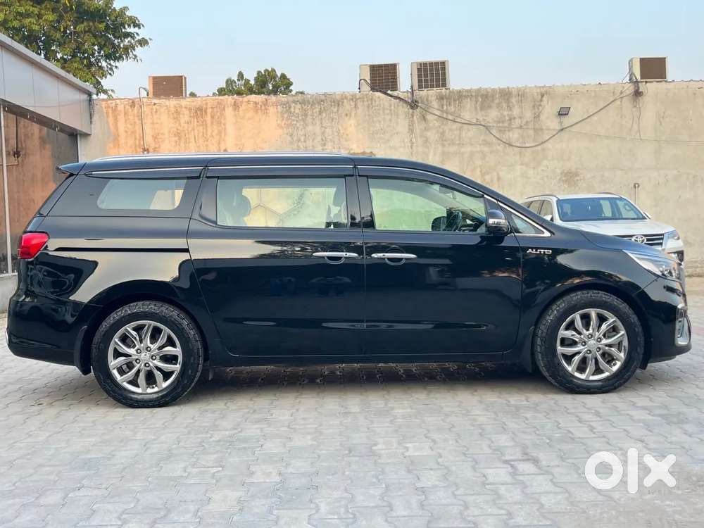 Kia Carnival Limousine, 2021, Diesel