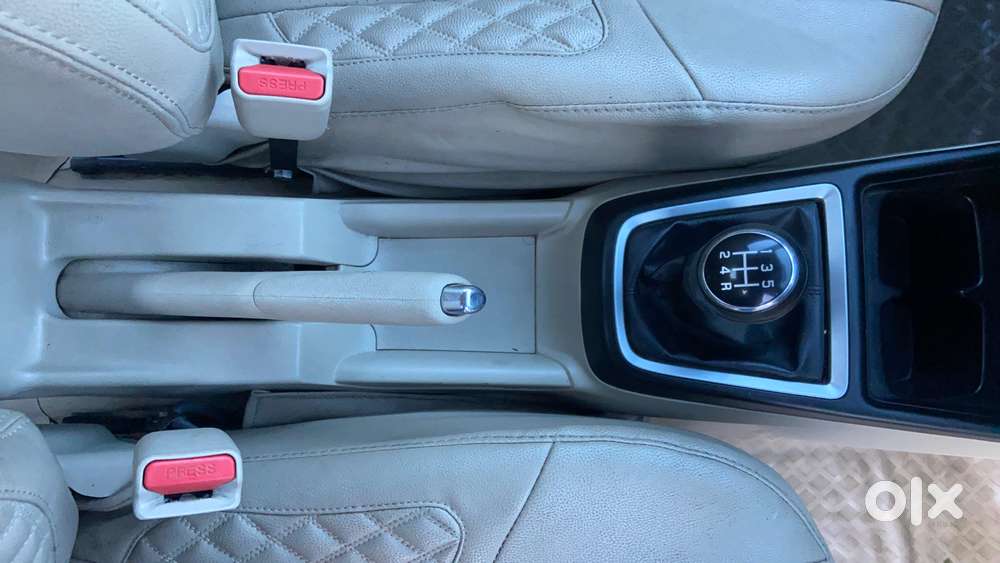 Maruti Suzuki Swift Dzire 1.2 Vxi Bsiv, 2017, Petrol