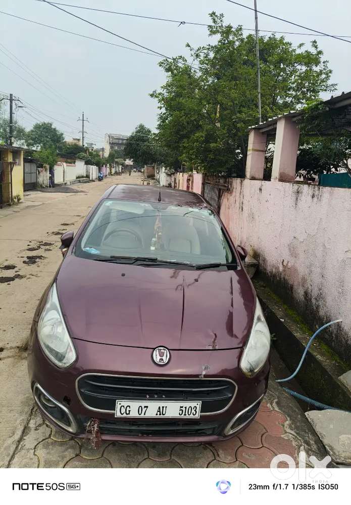 Fiat Grand Punto 2015 Diesel 90000 Km Driven