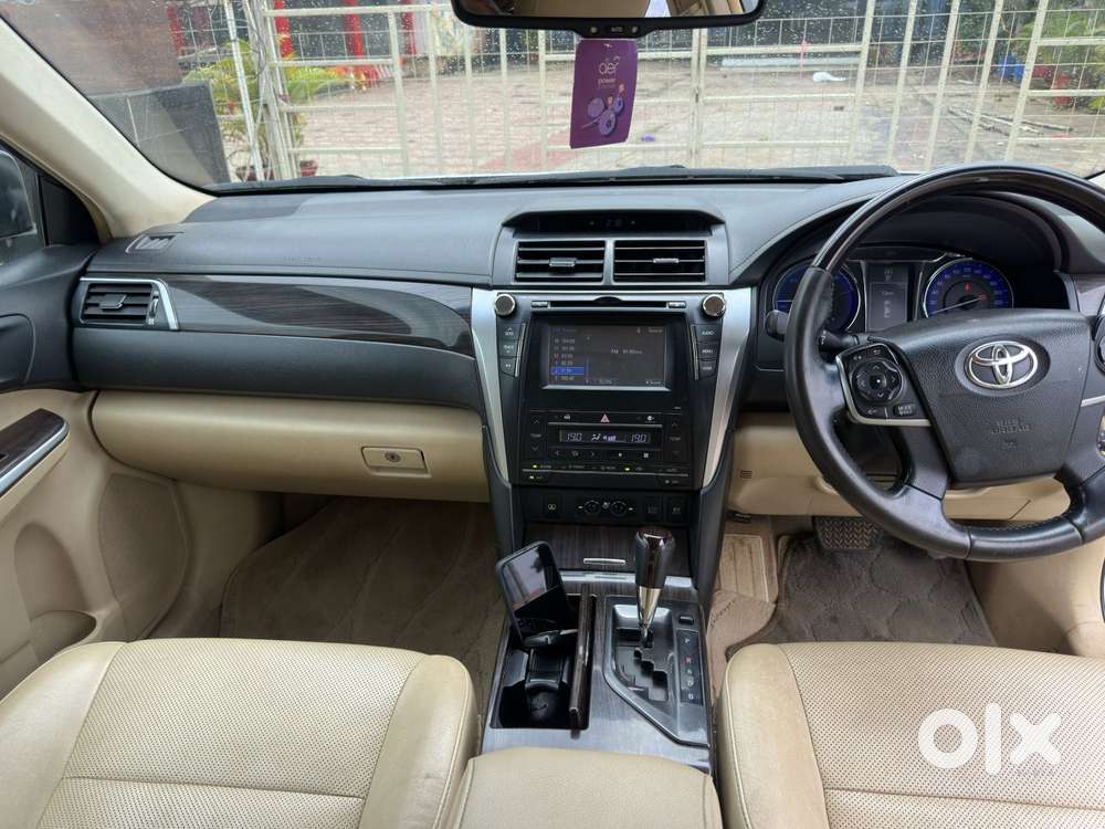 Toyota Camry 2.5 Hybrid, 2016, Petrol