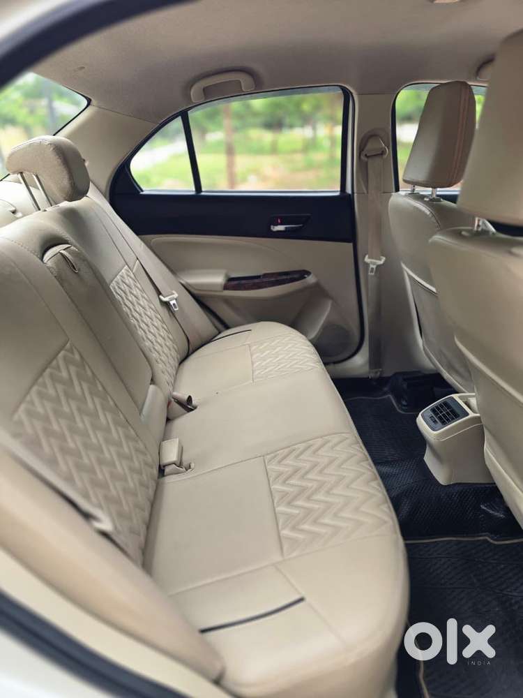 Maruti Suzuki Dzire 1.2 Vxi Amt, 2019, Petrol