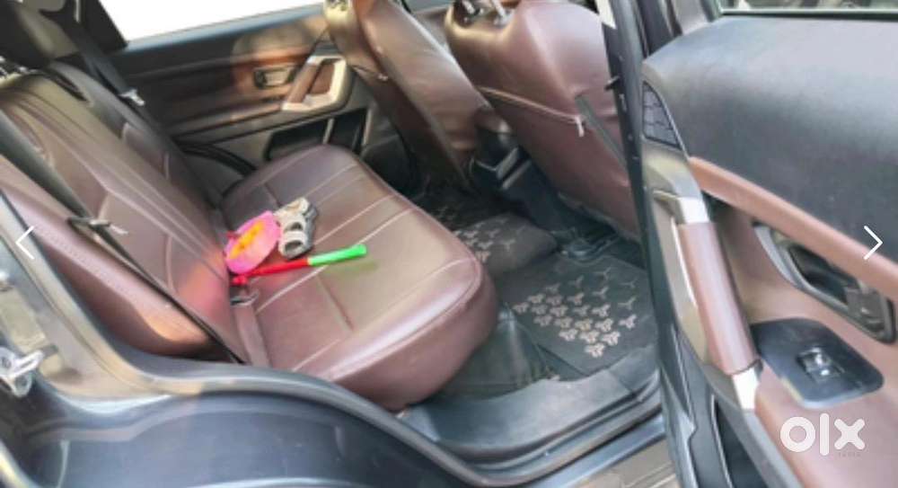 Tata Harrier Deisel Own Car No Dealer With Company Service Record