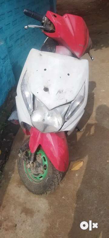 Honda dio bs3 hot sale