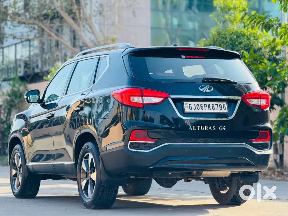 Mahindra Alturas G4, 2023, Diesel