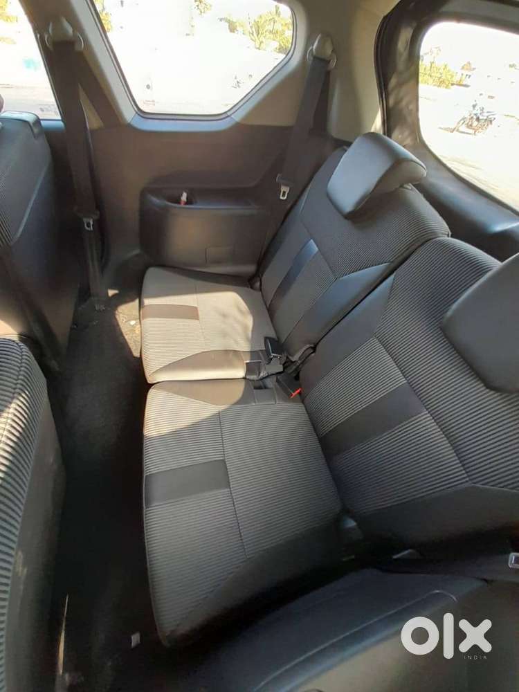 Maruti Suzuki Xl6 2022 Petrol 65000 Km Driven