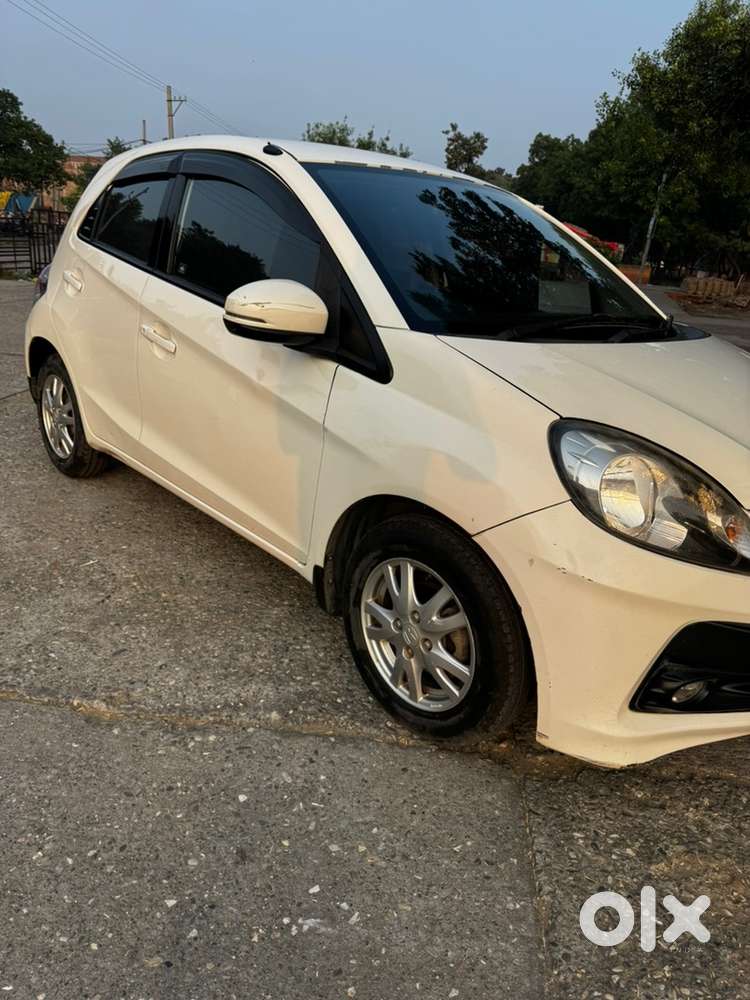 Honda Brio Vx Mt 2017