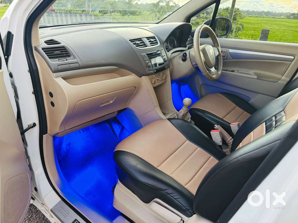 Maruti Suzuki Ertiga Vxi Abs Bs Iv, 2016, Petrol