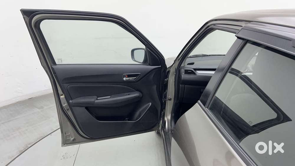 Maruti Suzuki Swift Amt Vvt Vxi, 2022, Petrol