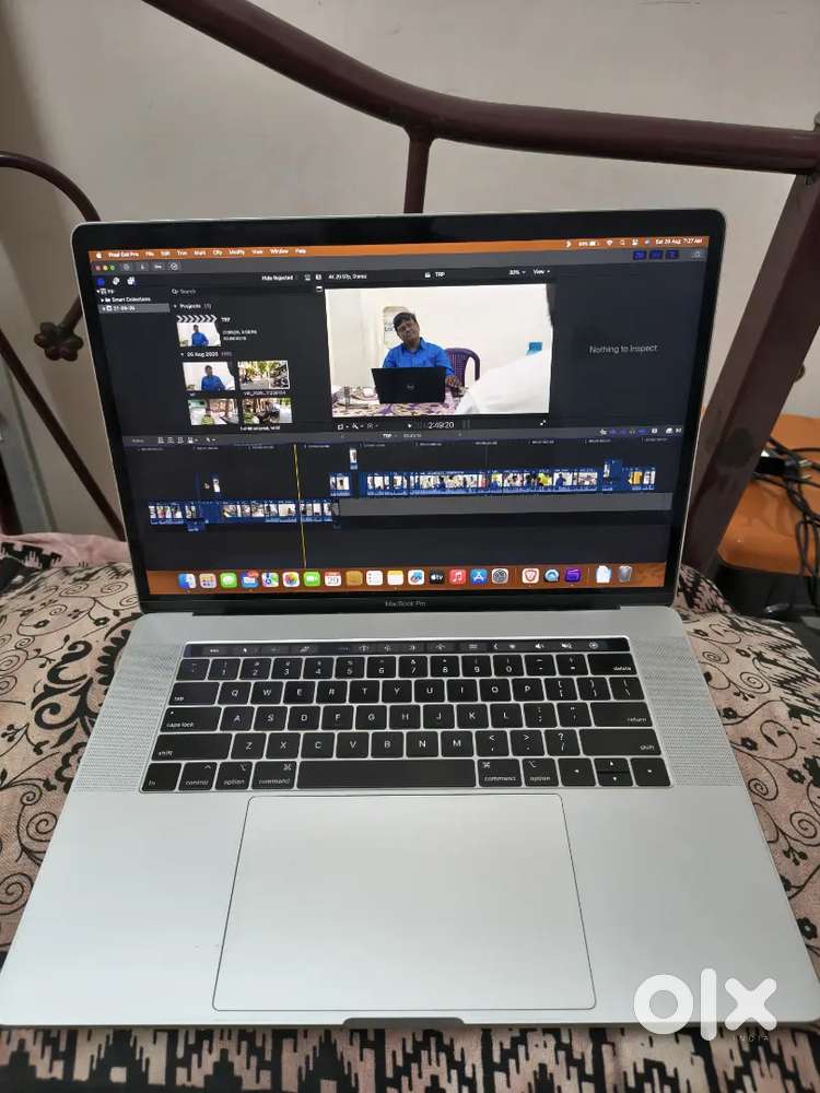 Macbook Pro i9 15.6inch A1990 16GB 500GB