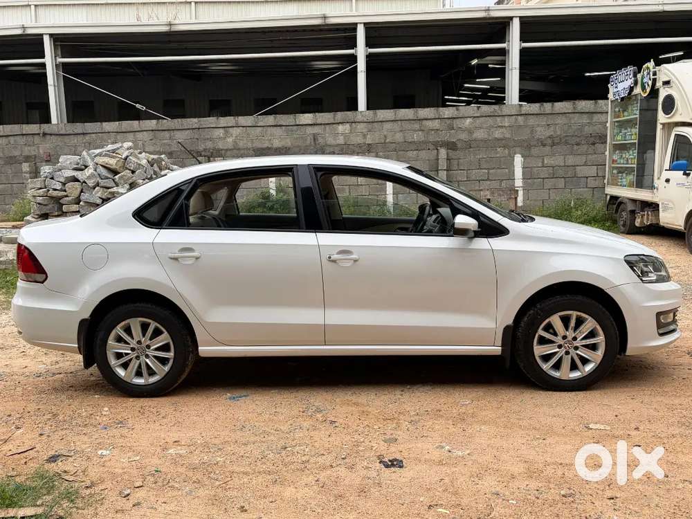 Volkswagen Vento 2017 Petrol 74000 Km Driven