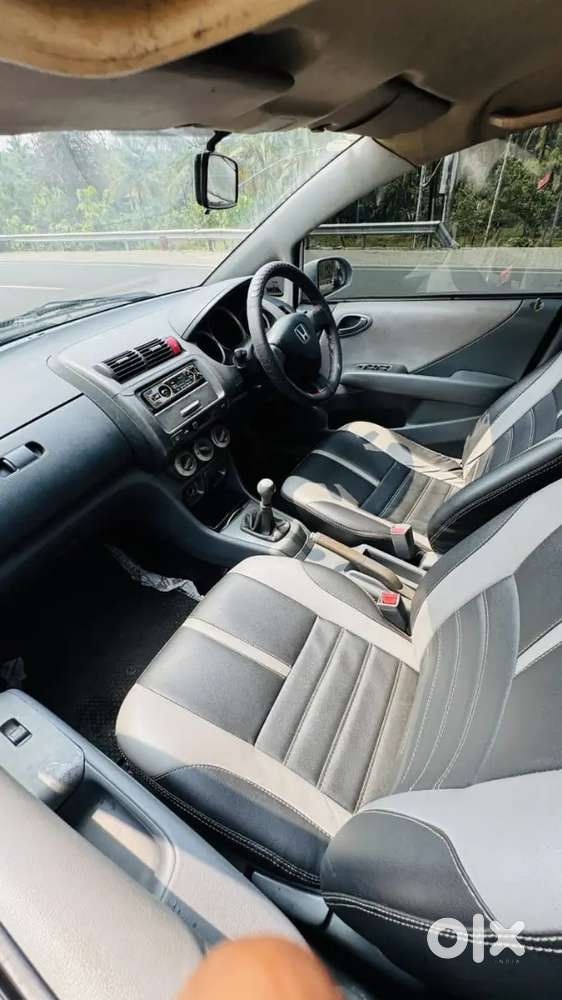 Honda City Zx 2007 Possible Exchanging Iphone,car,bike