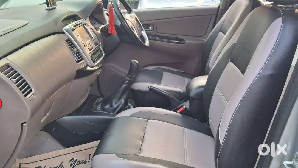 Toyota Innova 2.5 V 8 Str, 2015, Diesel