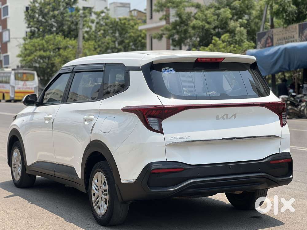 Kia Carens 1.5 Premium 7 Str, 2023, Petrol