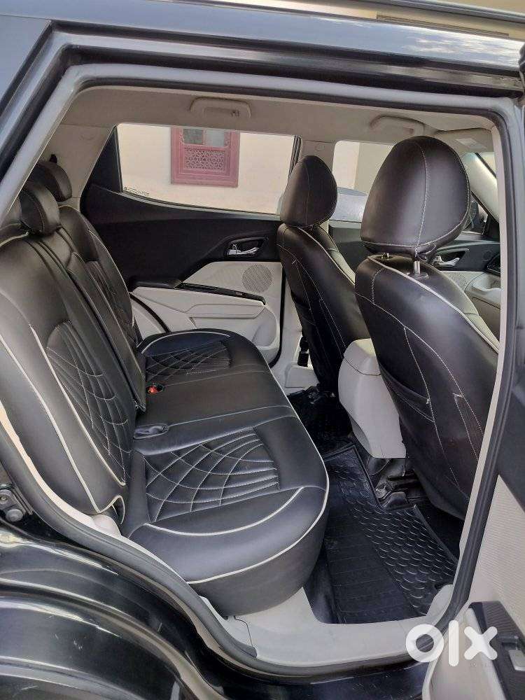 Mahindra Xuv300 W8 Diesel, 2021, Diesel