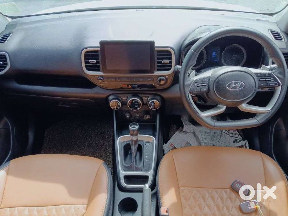 Hyundai Venue 1.0 Sx Turbo Dct, 2021, Petrol