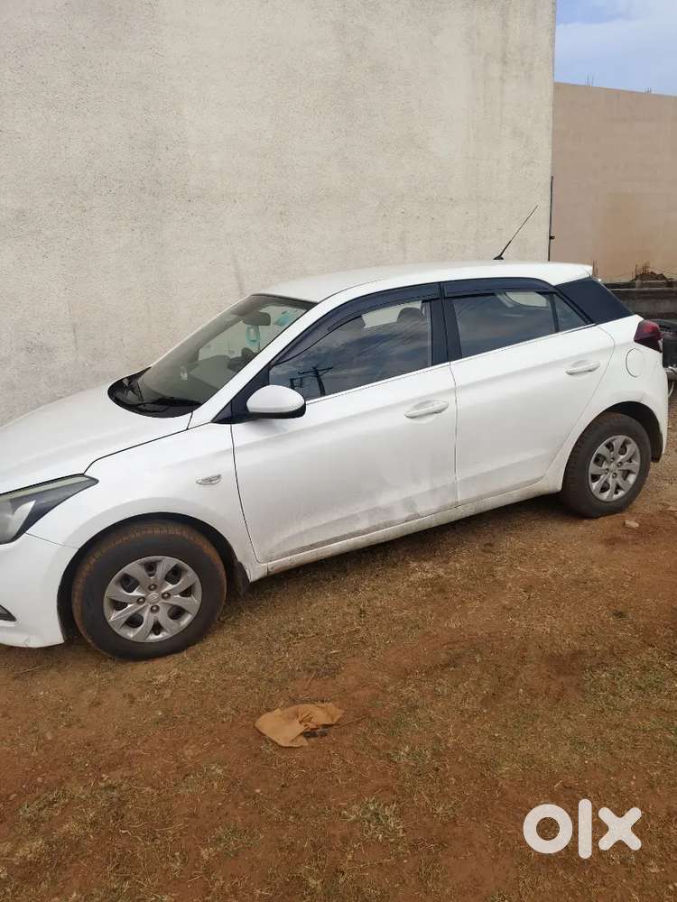 Hyundai I20 Magna Petrol Manual 2015 , All Power Window, Back New Tyre