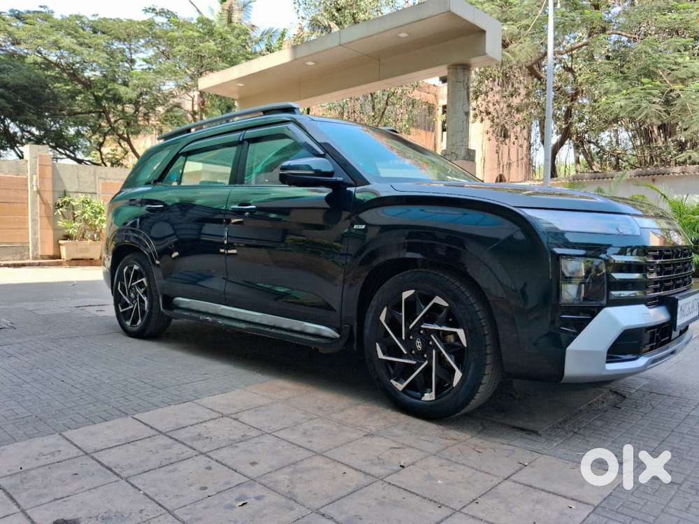 Hyundai Alcazar 2.0 Signature (o) Petrol At 7 Str, 2025, Petrol