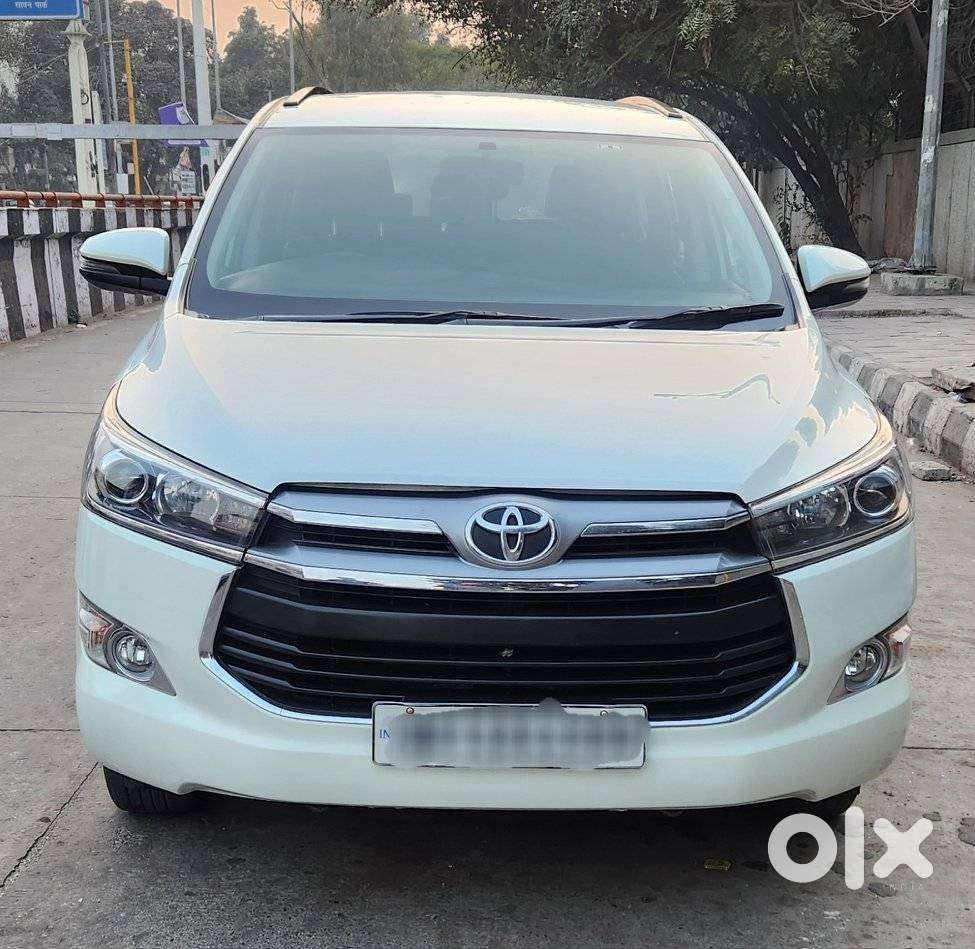 Toyota Innova Crysta 2.4 Vx Mt 8s, 2017, Diesel