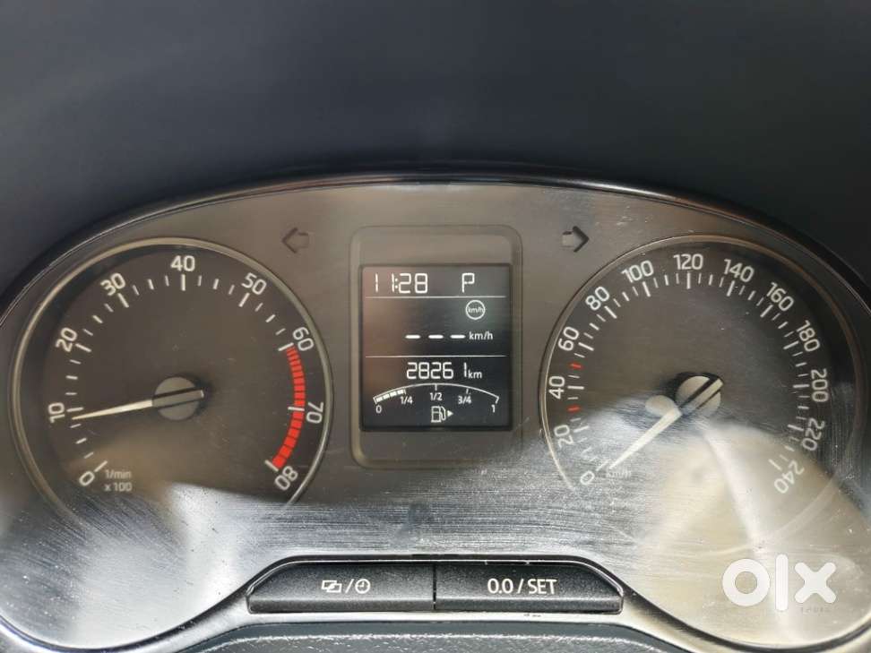 Skoda Rapid 1.6 Mpi At Style, 2019, Petrol