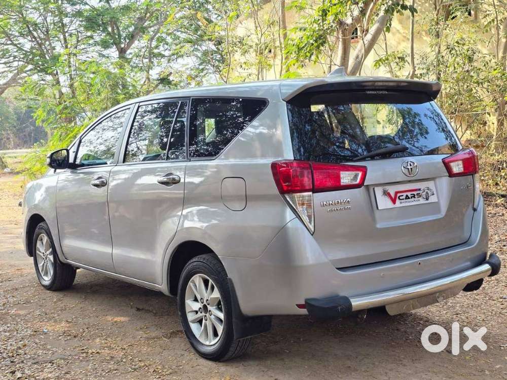 Toyota Innova Crysta