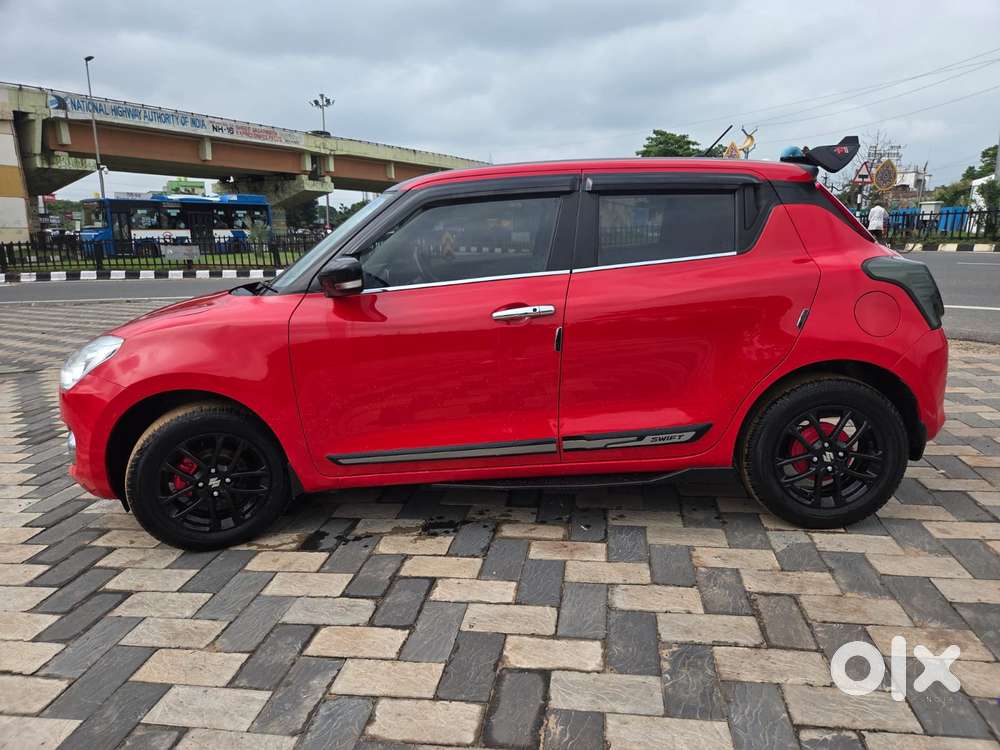 Maruti Suzuki Swift 1.3 Zxi, 2024, Petrol