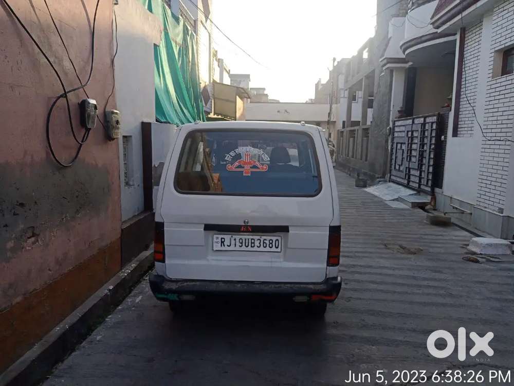 Maruti Suzuki Omni 2017 Petrol 70000 Km Driven