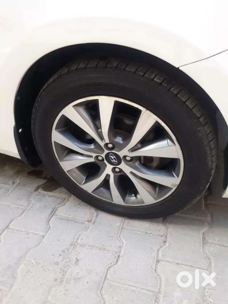 Hyundai Verna 2014 Petrol 89000 Km Driven