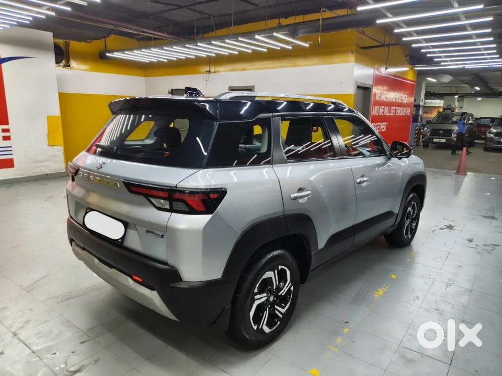 Maruti Brezza Zxi+ At Dual Tone