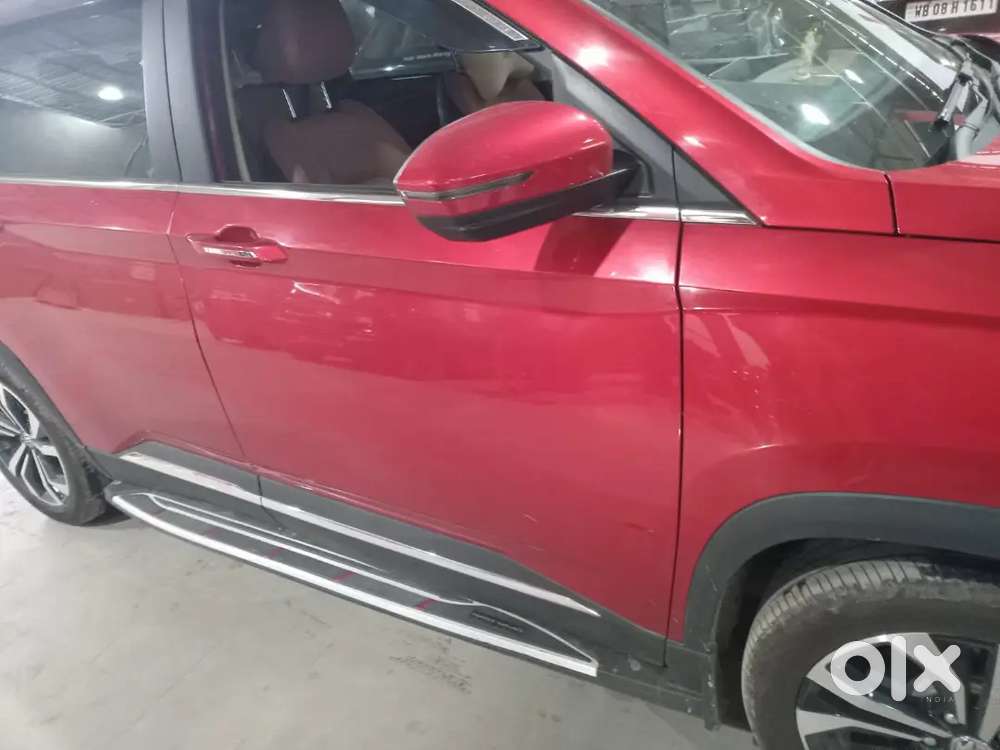 Mg Hector Plus Sharp 1.5 Petrol 2025