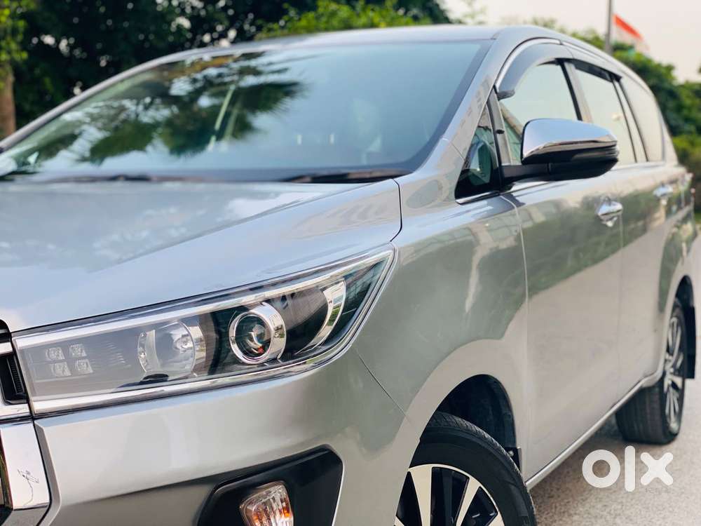 Toyota Innova Crysta [2020-ongoing] 2.4 Zx 7 Str, 2022, Diesel